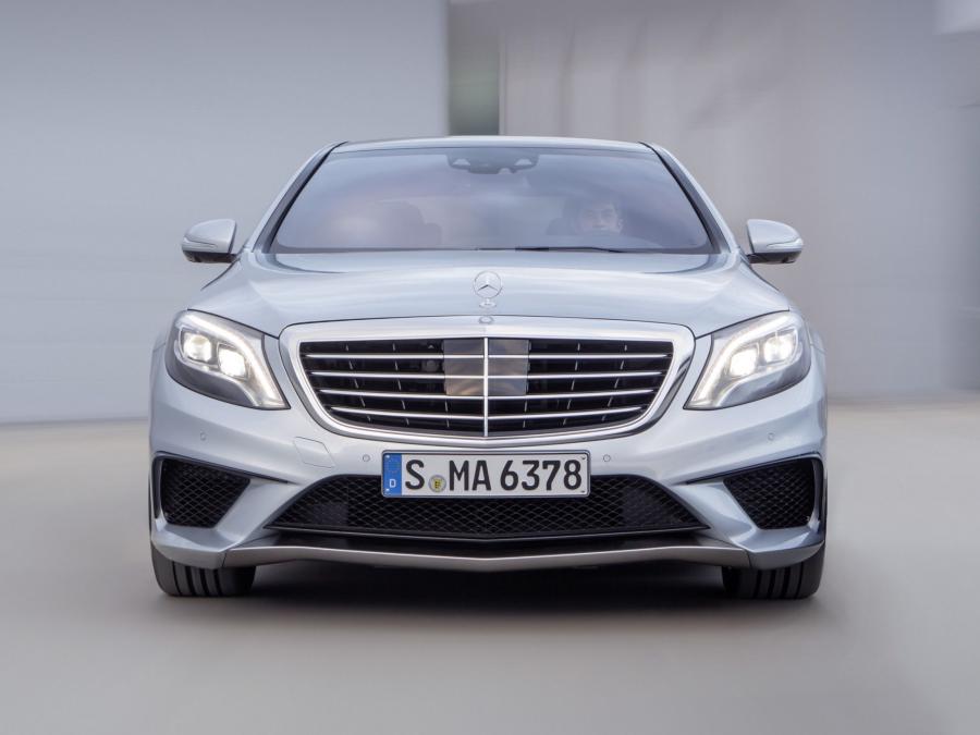  Mercedes-Benz S63 AMG 2013 года  (фото 21 из 30)